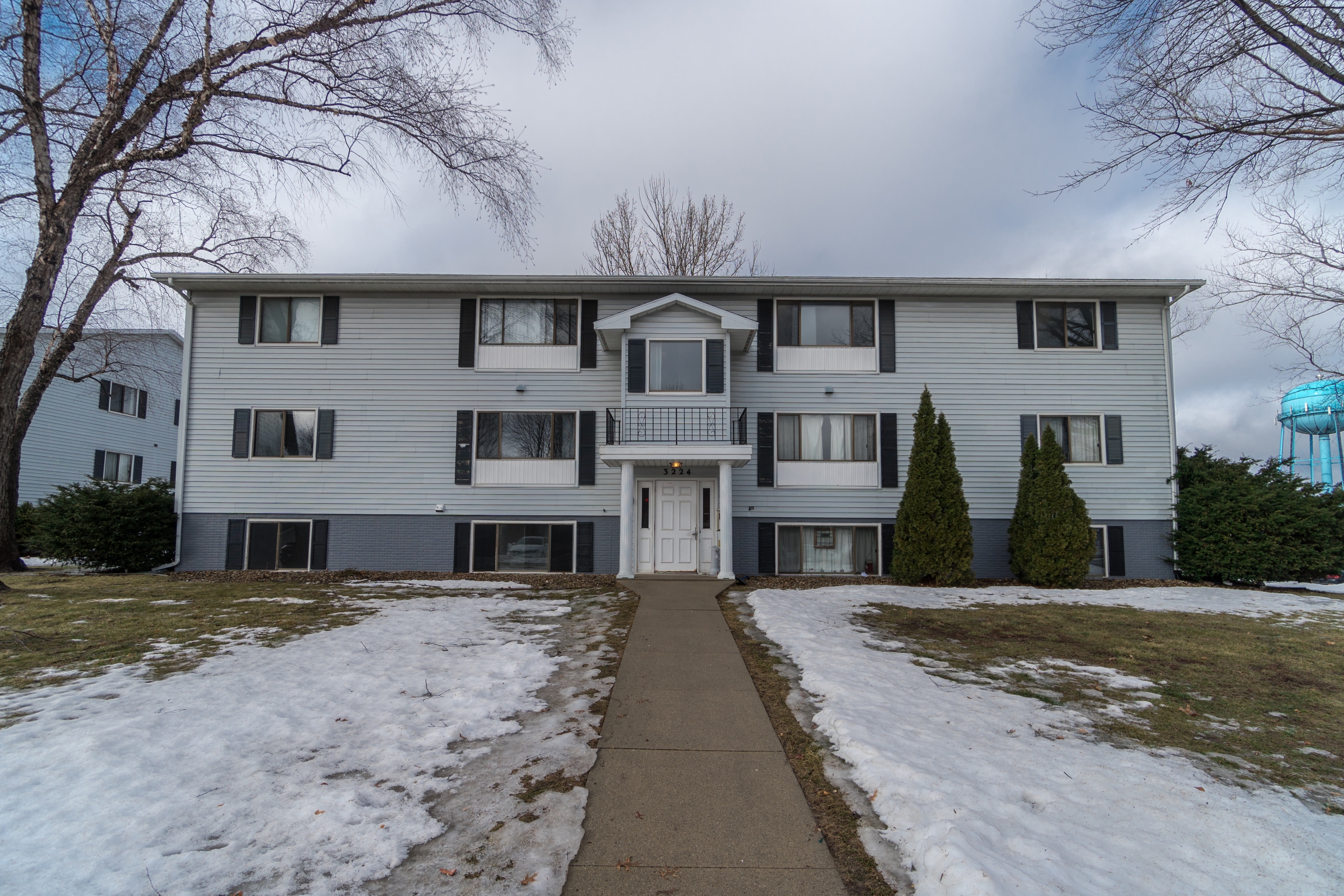 3220 Neola St - 1