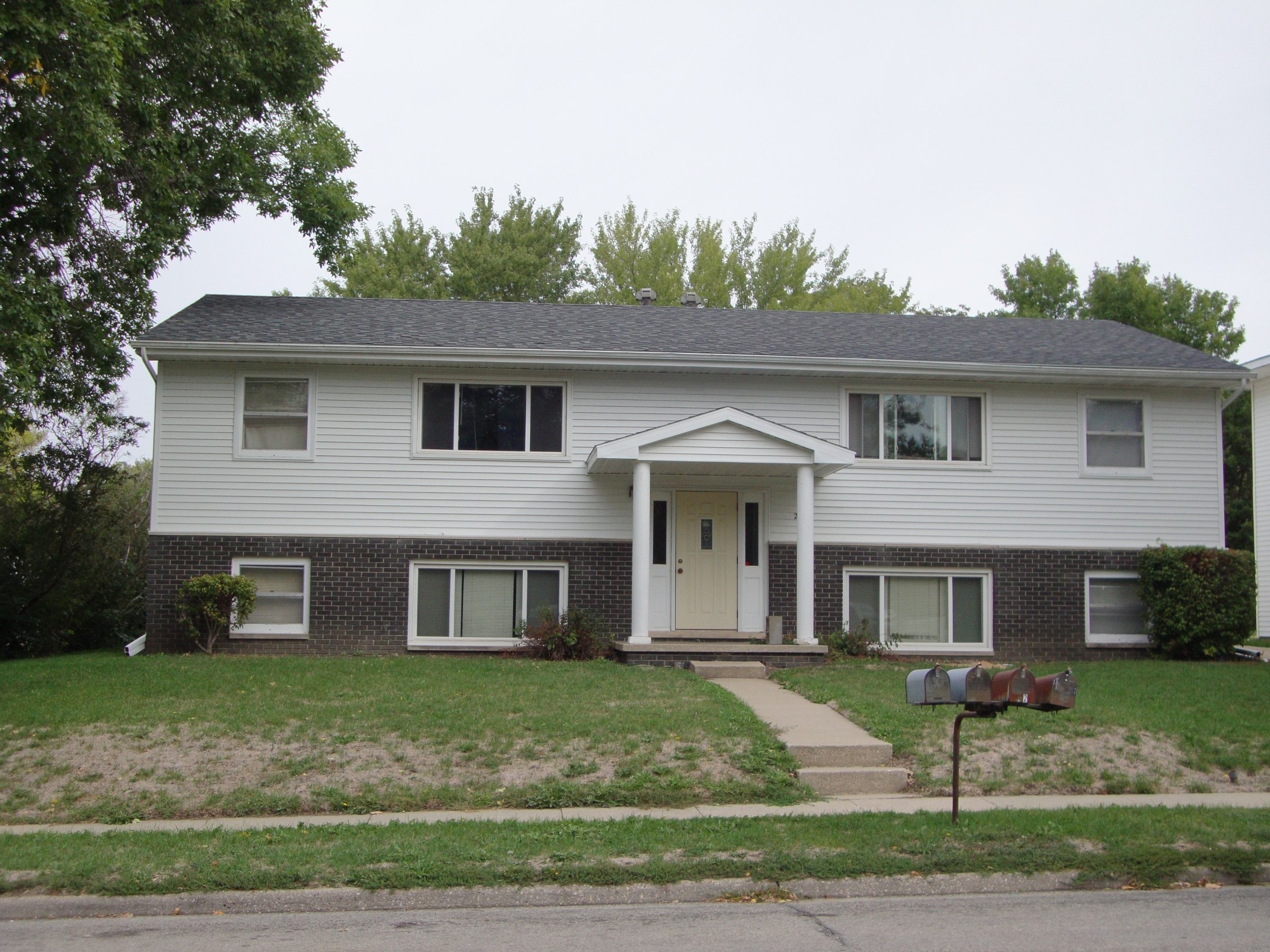 Property thumbnail image